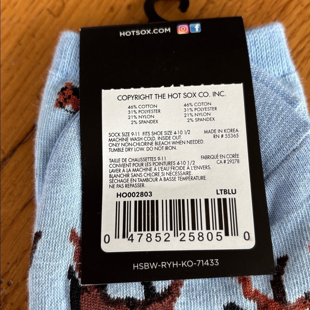 Hot Sox Women’s Horses Fashion Crew Socks Light Blue Brown 9-11 Nwt Equestrian — image 4 of 6